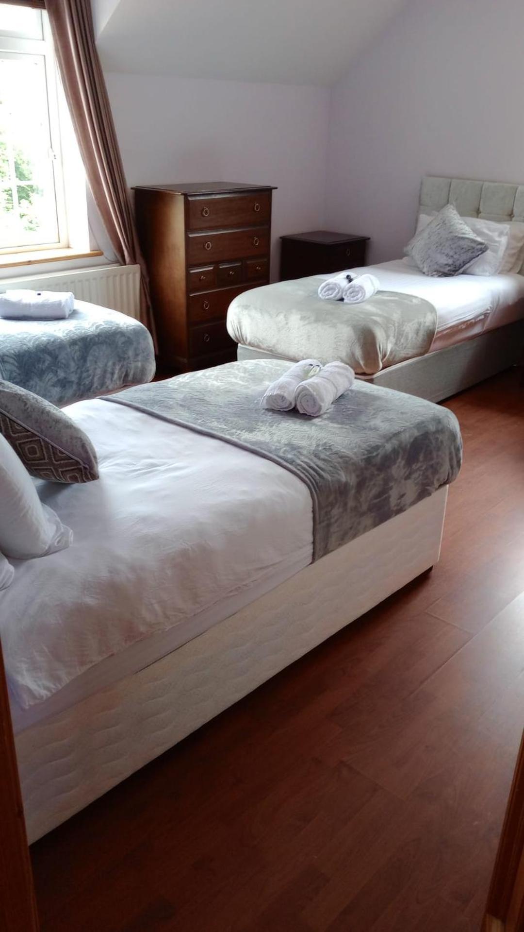 Tullynacrunat Lodge คาสเซิลเบลย์นีย์ ภายนอก รูปภาพ